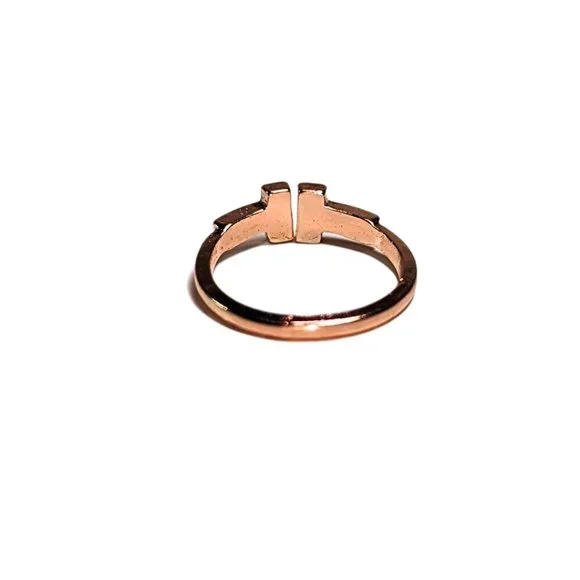 SOLD Adjustable Rose Gold-Tone Stackable 'T' Wire Ring - NWT - Picture 3 of 6